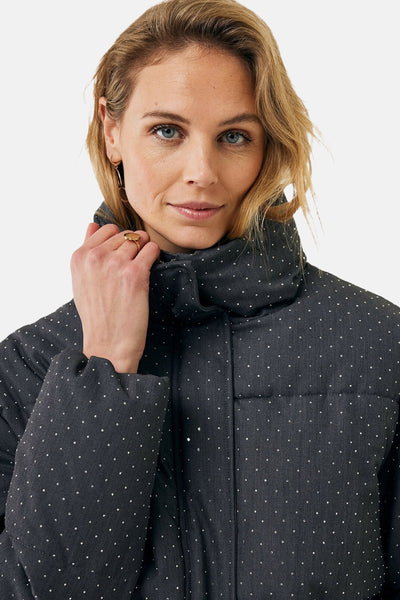 Veste courte grise de MEXX, ornée de petits points argentés brillants et avec un col montant.