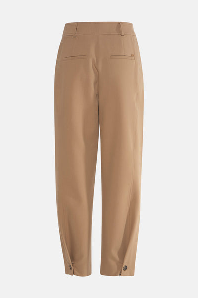Beige kostuumbroek van MEXX, met een wijde pasvorm en decoratieve knopen bij de enkels.