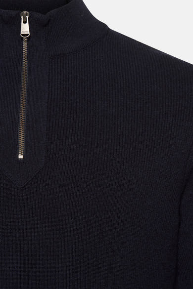 Blauwe coltrui van BARBOUR, in ribgebreide stof met korte ritssluiting.