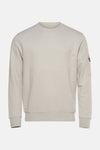 Sweat vert de BARBOUR avec poche zippée sur la manche gauche.