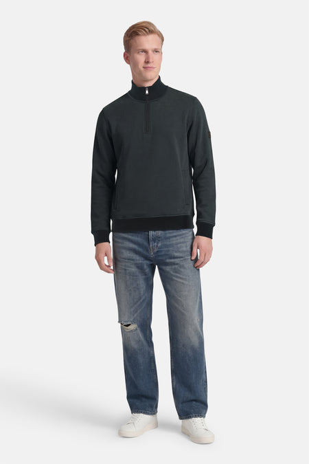 Groene trui met opstaande kraag van BARBOUR, met halve ritssluiting, zakken en geribbelde details.