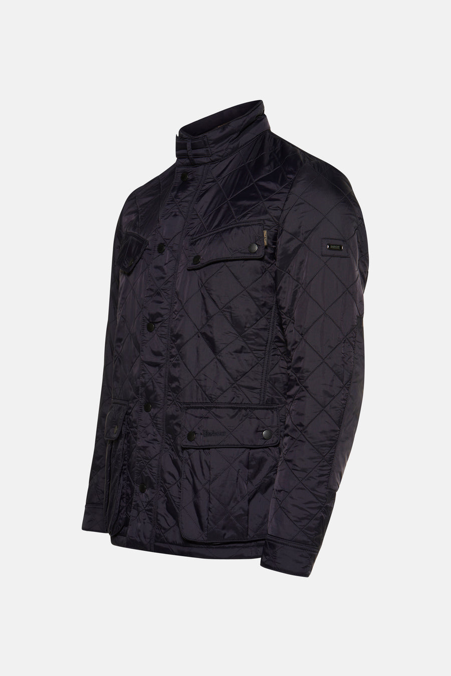Donkerblauwe regenjas van Barbour, met ruitpatroon en klepzakken.