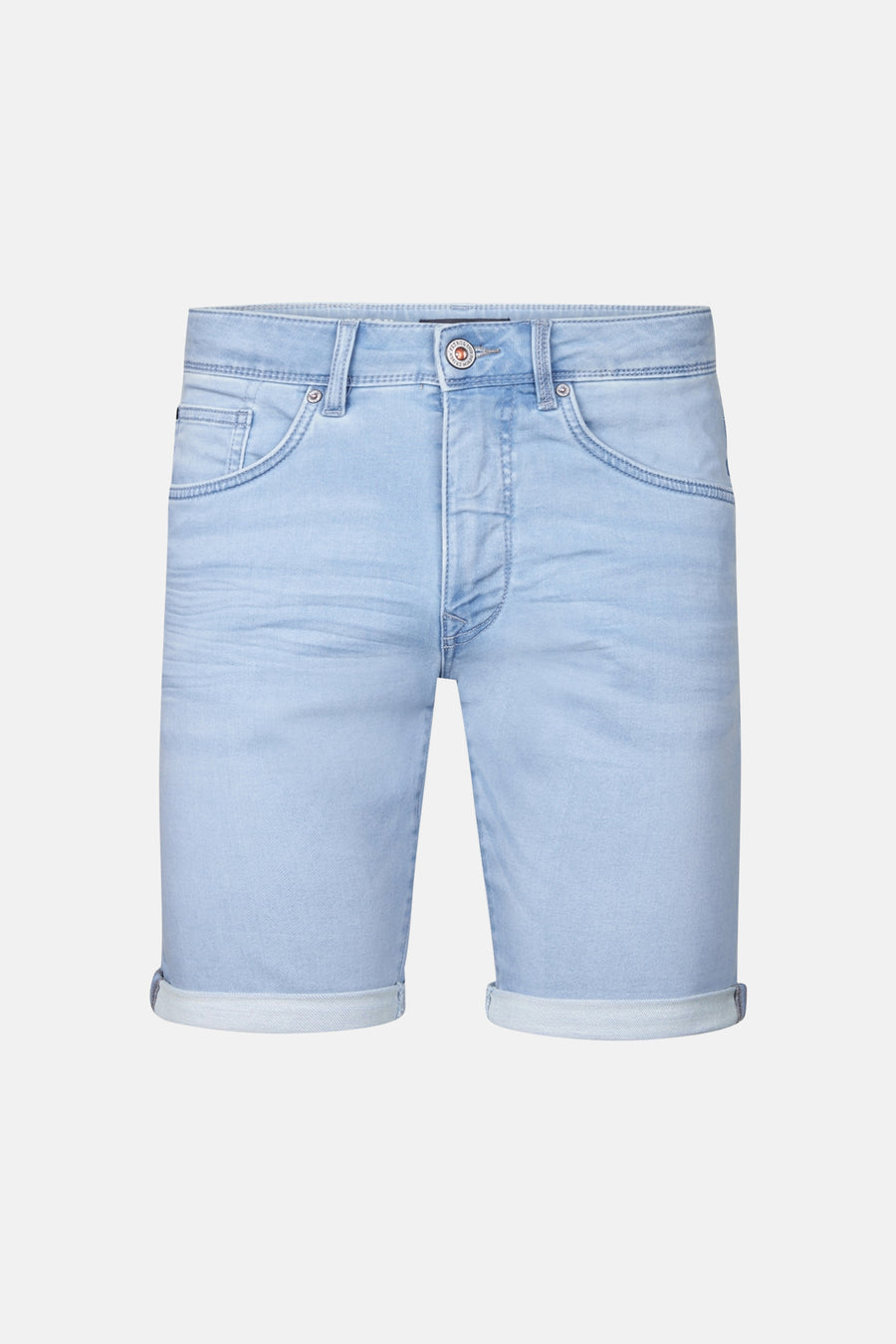 Short en denim bleu clair de Petrol Industries®, avec ourlets retroussés.
