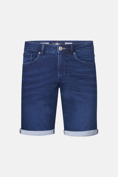 Korte spijkerbroek in blauwe denim van Petrol Industries, met opgerolde zomen en riemlussen.