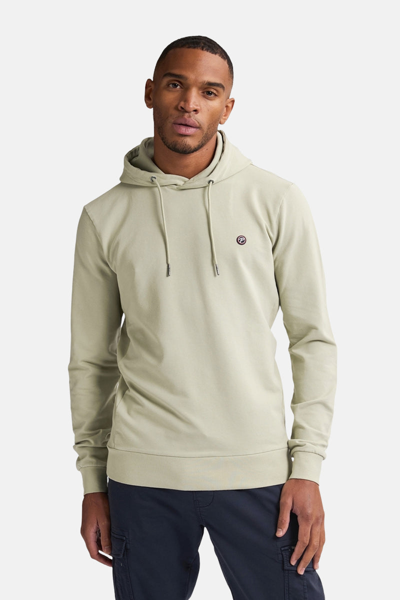 Groene petrol Industries hoodie met verstelbare hood en discreet logo.
