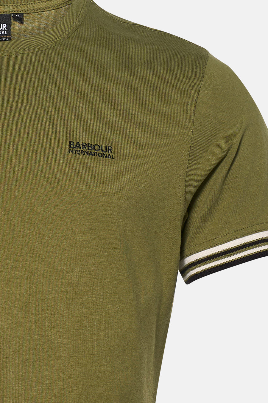 T-shirt vert à manches courtes de Barbour, avec logo brodé sur la poitrine et détails rayés sur les manches.