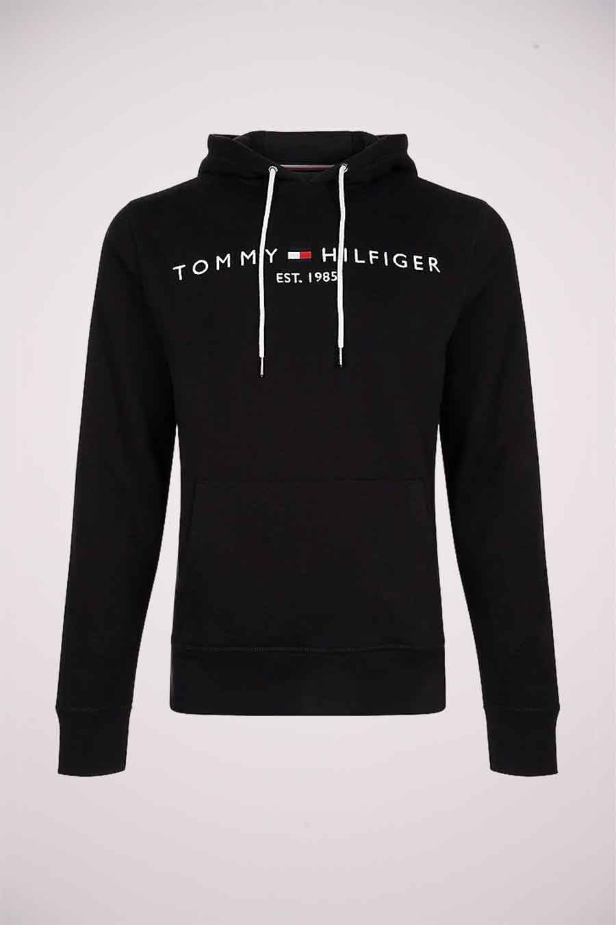 Sweat à capuche noir de TOMMY JEANS avec cordon de serrage blanc et logo imprimé sur le devant.