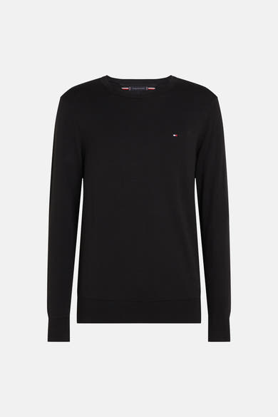 Zwarte rondehals trui van Tommy Hilfiger, met het iconische logo op de borst.