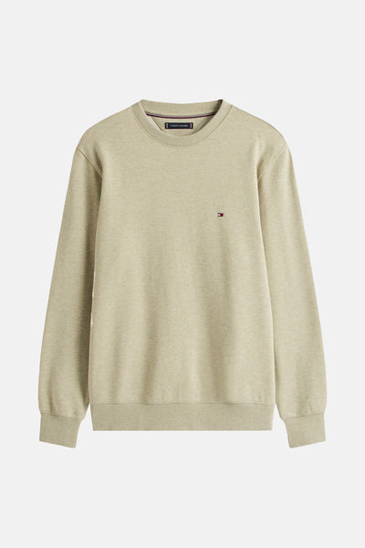 Sweat vert de TOMMY HILFIGER, avec un petit logo sur la poitrine.