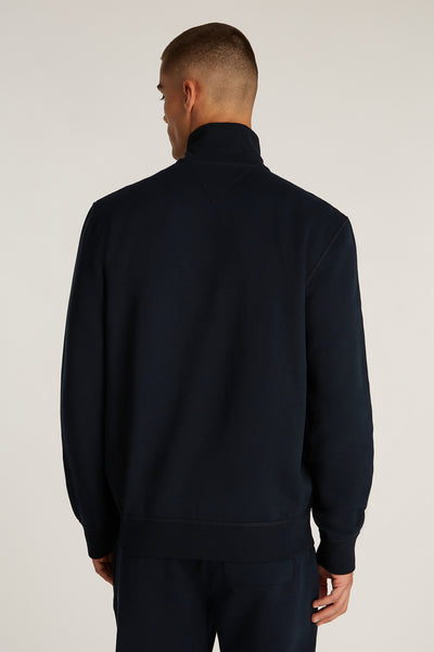 Blauwe hoodie van TOMMY HILFIGER, achterkant, opstaande kraag.