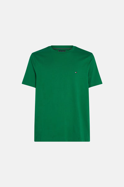 T-shirt à manches courtes vert de Tommy Hilfiger, avec un petit logo sur la poitrine.
