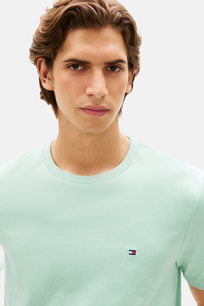 Groen T-shirt met korte mouwen van TOMMY HILFIGER, met geborduurd logo op de borst