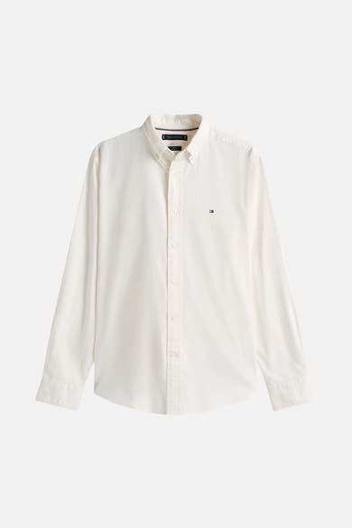 Chemise à manches longues écru de TOMMY HILFIGER, avec logo brodé sur la poitrine et boutons ton sur ton.