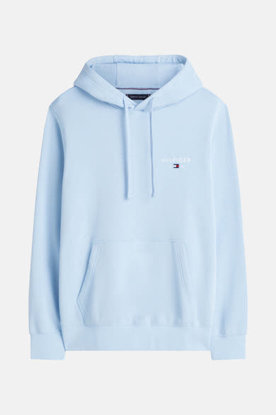 Lichtblauwe hoodie van Tommy Hilfiger, met trekkoord en logo op de borst.
