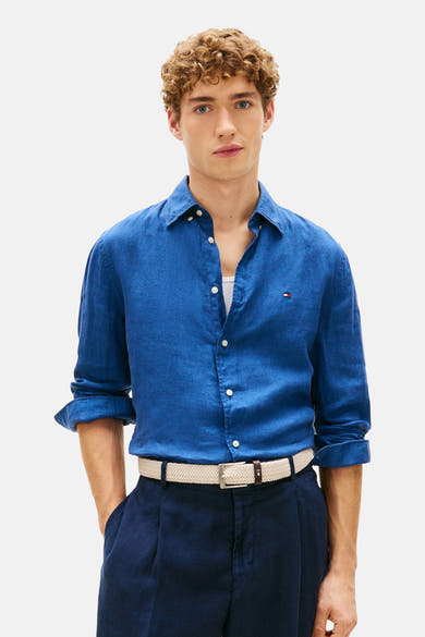Blauwe linnen blouse met lange mouwen van Tommy Hilfiger met opgerolde mouwen en een relaxte pasvorm.
