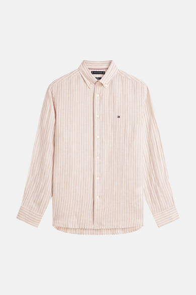 Chemise à manches longues beige rayée de Tommy Hilfiger, avec logo discret sur la poitrine.