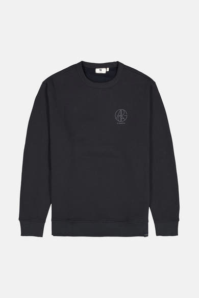 Pull gris de GARCIA avec un logo ton sur ton discret sur la poitrine.