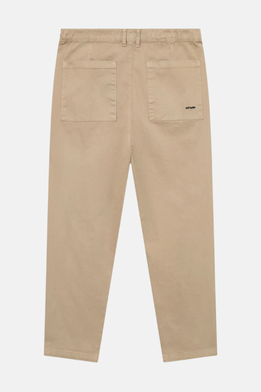 Beige broek van ANTWRP met vierkante achterzakken en korte zomen.