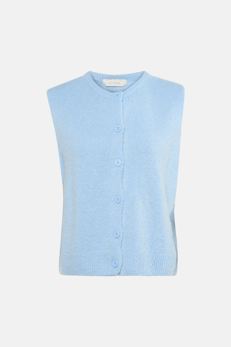 Gilet bleu clair de AMÉLIE ET AMÉLIE, sans manches, à boutons ton sur ton.

