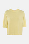 Pull à col rond jaune par AMELIE ET AMELIE, en maille fine et manches courtes.
