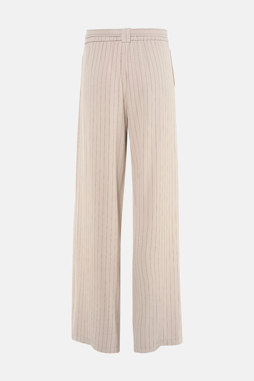 Pantalon de costume beige à rayures verticales par AMELIE ET AMELIE, avec ceinture assortie et coupe ample.