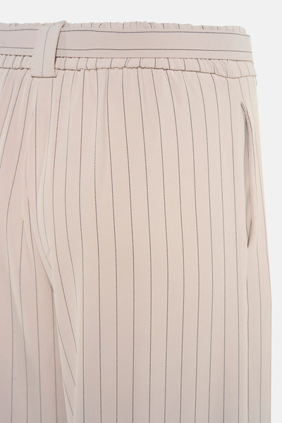 Beige gestreepte kostuumbroek van AMELIE ET AMELIE, met riem en zijzakken.