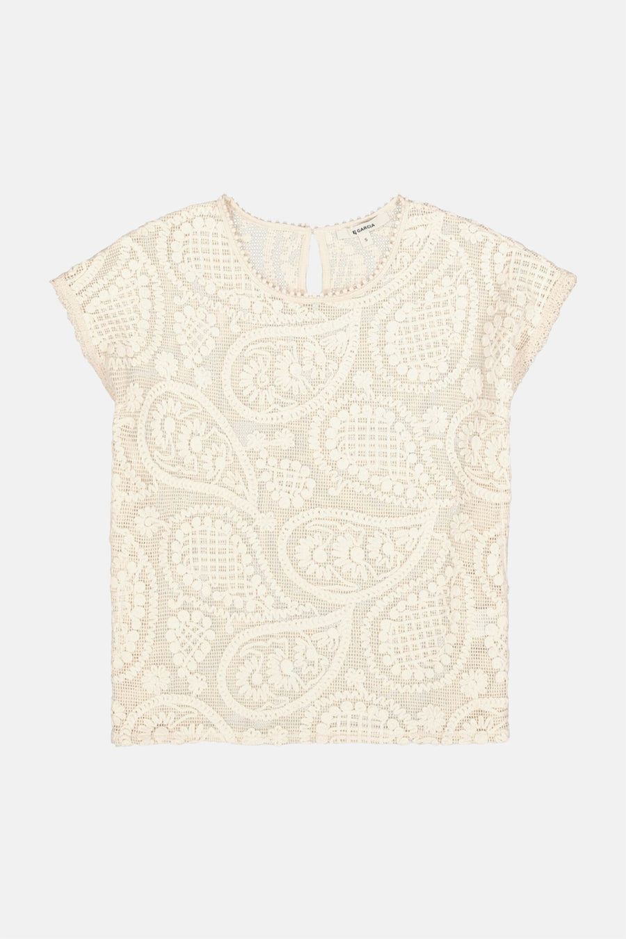 Chemisier écru à manches courtes de GARCIA, avec motif cachemire en dentelle fleurie.