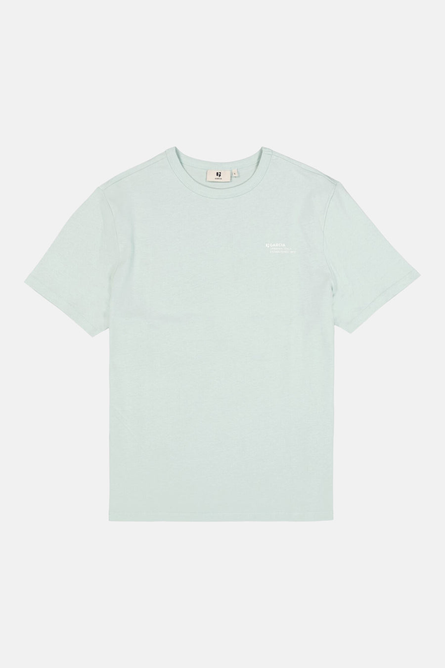 Groen T-shirt van GARCIA met minimalistisch logo op de voorkant, klassieke pasvorm en korte mouwen.