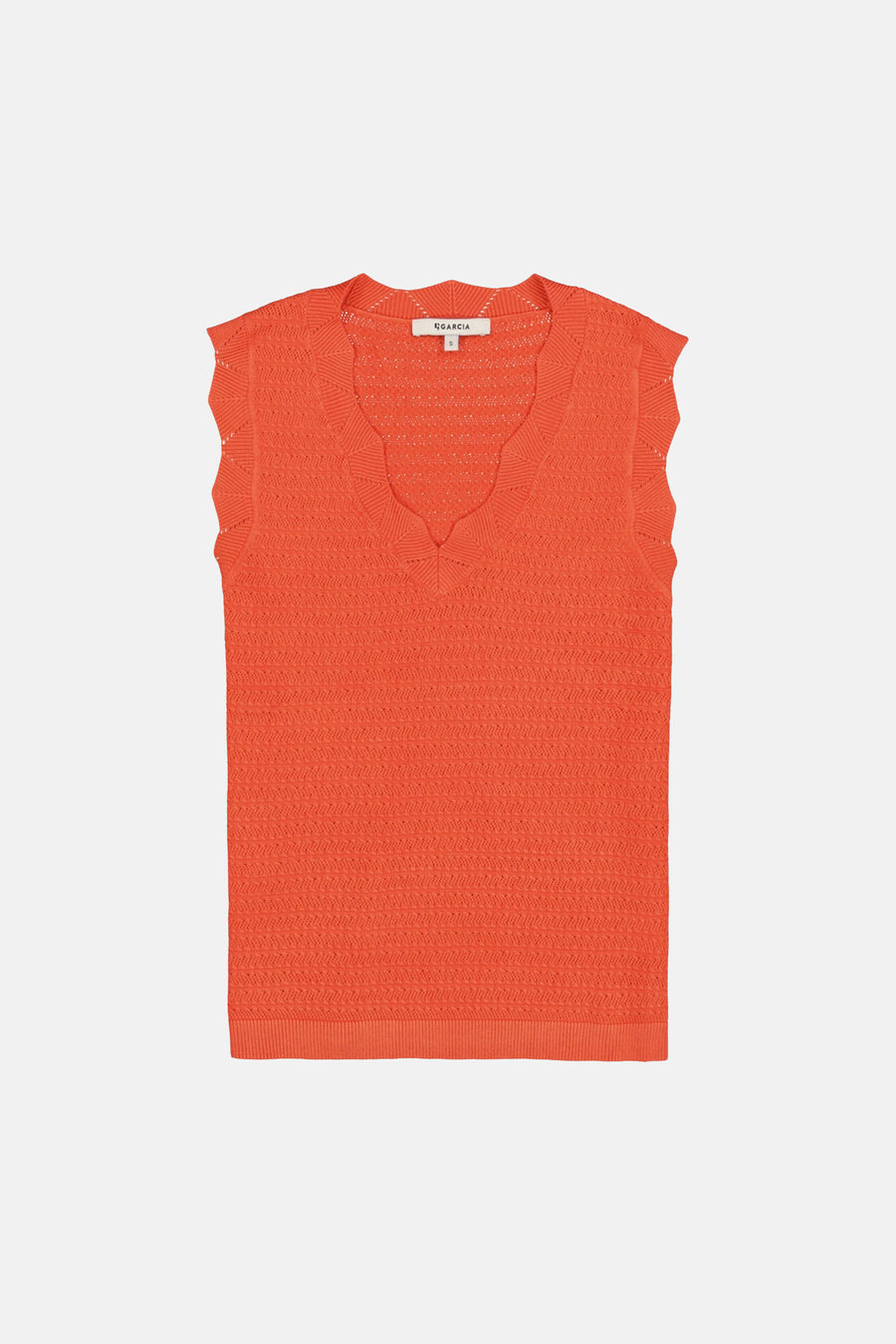 Top orange sans manches de GARCIA, en maille ajourée à motif géométrique et finitions festonnées.