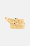 Beige riem van gevlochten raffia van GARCIA met een ronde gouden gesp en bloemenmotief.