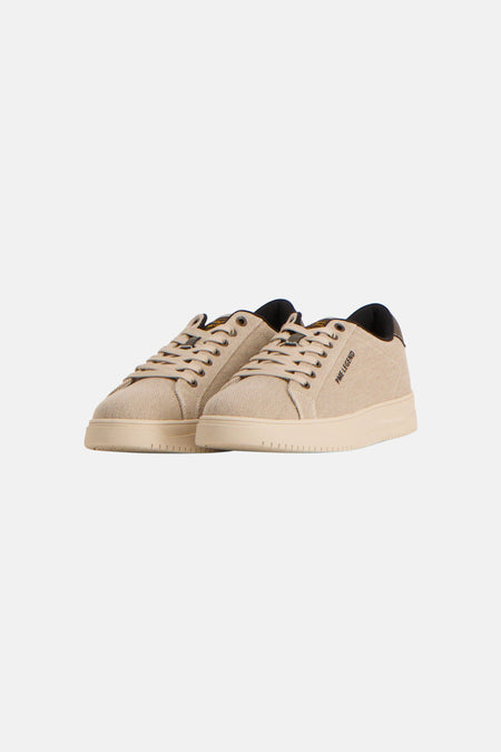 Beige textiel sneakers van PME LEGEND, achterzicht met PME-logo op de zwarte hiel.