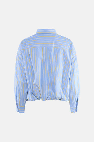 Chemise à manches longues bleue à rayures, de ADORE, avec un ourlet noué et des poignets boutonnés.
