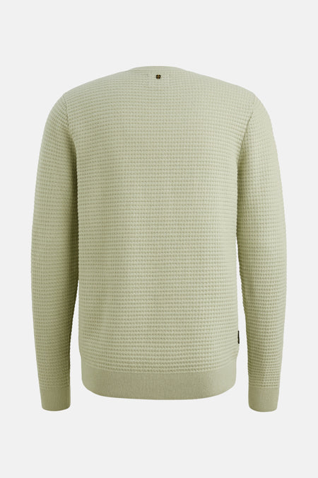 Pull à col rond vert de PME Legend, avec une texture gaufrée et un petit badge sur la nuque.
