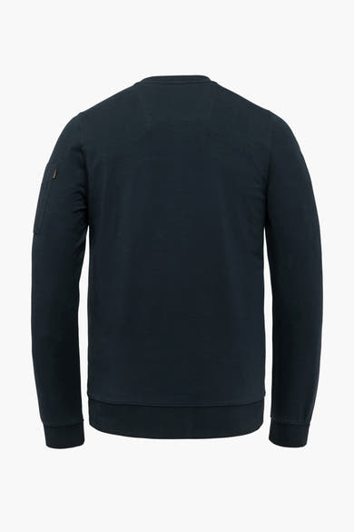 Blauwe sweater van Pme Legend, met een zak met rits op de linkermouw, achterzijde.