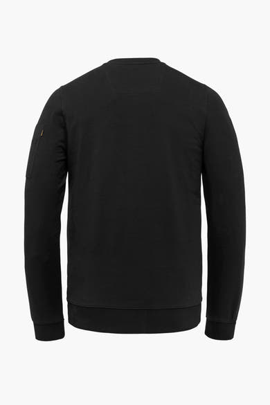 Zwarte rondehals sweatshirt van Pme Legend, met een klein logo op de borst en een zak op de mouw.