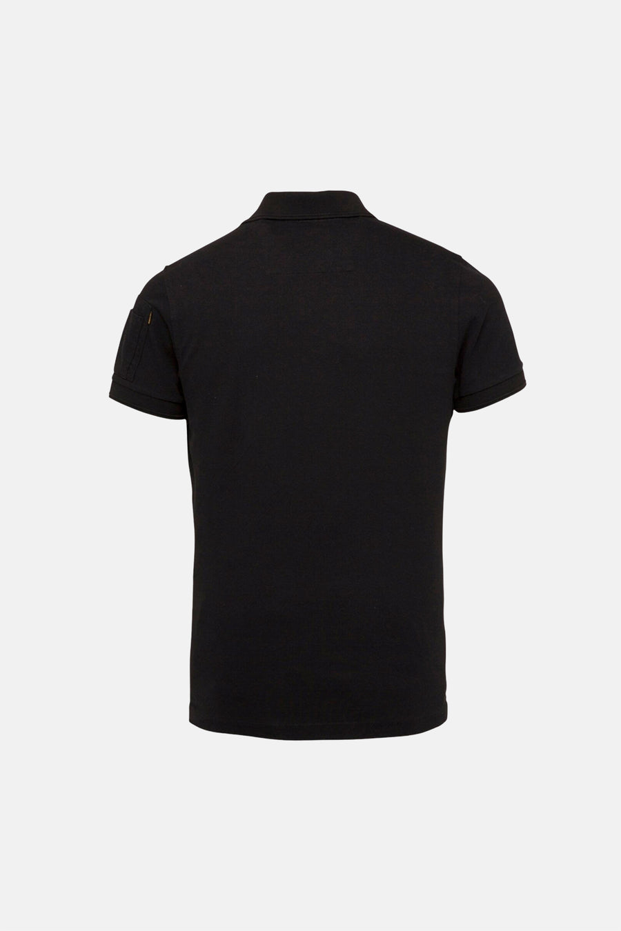 Polo noir de Pme Legend, avec une poche sur la manche gauche et col classique.