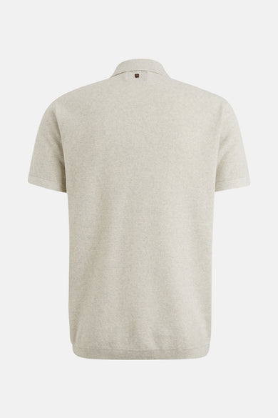 Polo beige à manches courtes de PME Legend, avec une texture en maille visible.