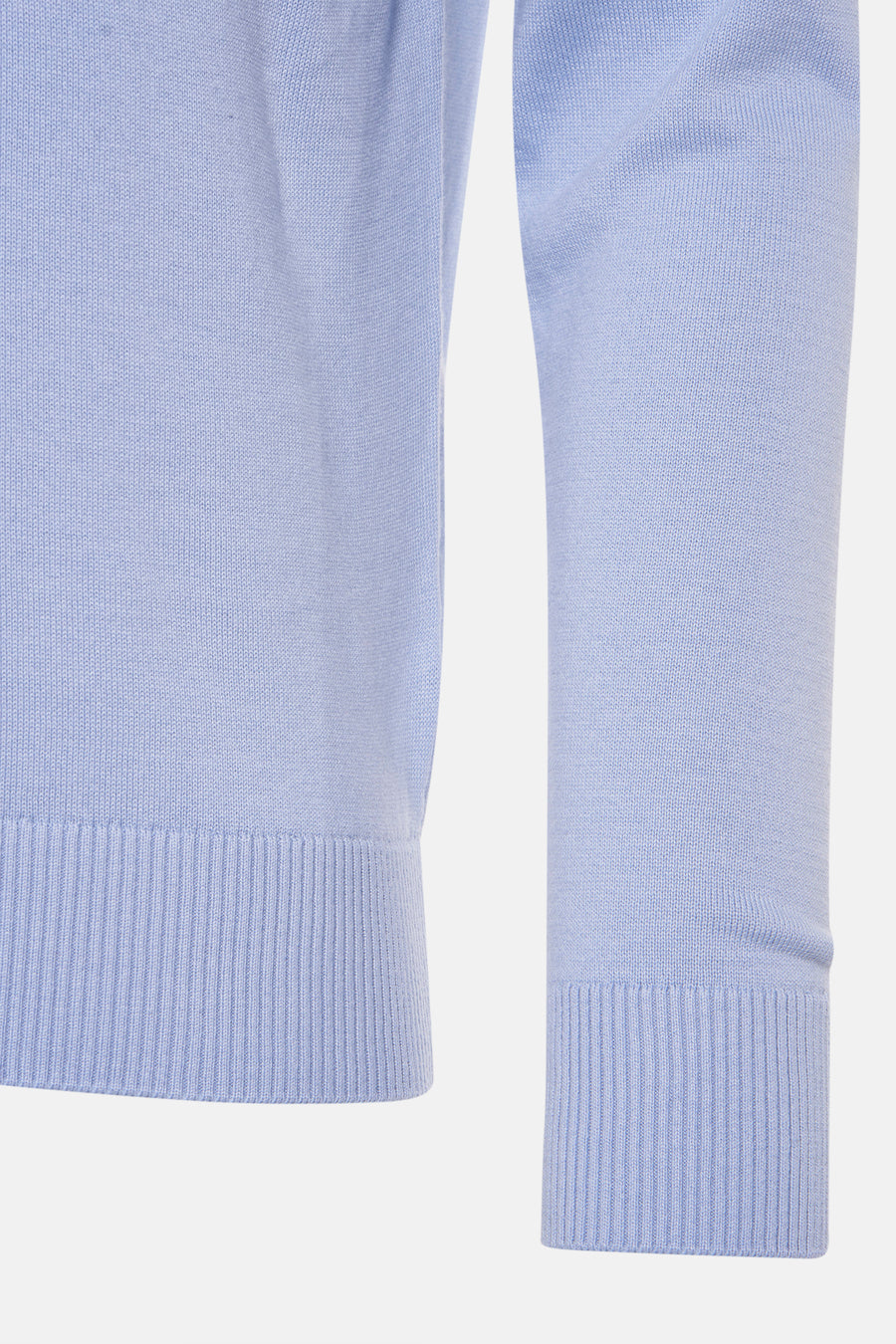 Lichtblauwe V-hals trui van PRIVATE BLUE, met kabeldetails en geribbelde boorden.