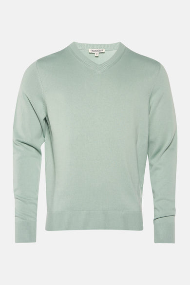 Groene V-hals trui van PRIVATE BLUE, in fijne brei met lange mouwen.