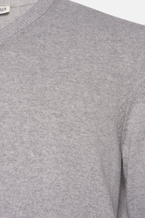 Pull met V-hals - grijs