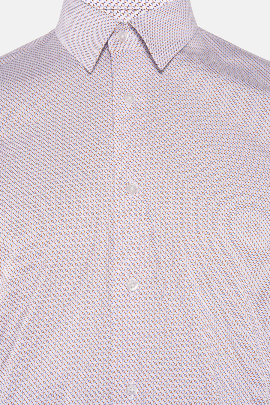 Chemise à manches longues multicolore de PRIVATE BLUE, motif géométrique sur l'ensemble du vêtement, boutons blancs.
