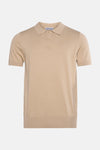 Beige gebreid poloshirt van PRIVATE BLUE, met kraag en knoopsluiting.