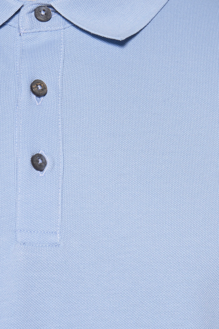 Blauwe polo met korte mouwen van PRIVATE BLUE met donkere knopen, in piquébreiwerk.