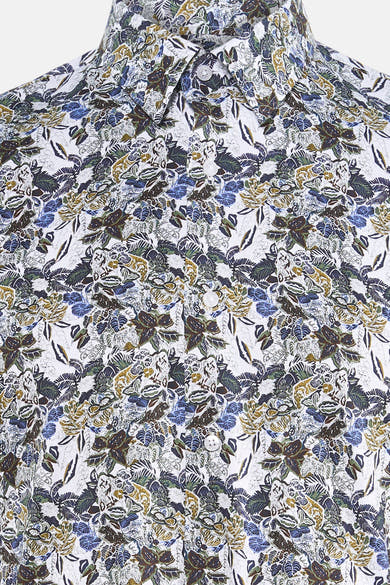 Chemise à manches longues multicolore de PRIVATE BLUE, avec un motif floral et des boutons blancs.
