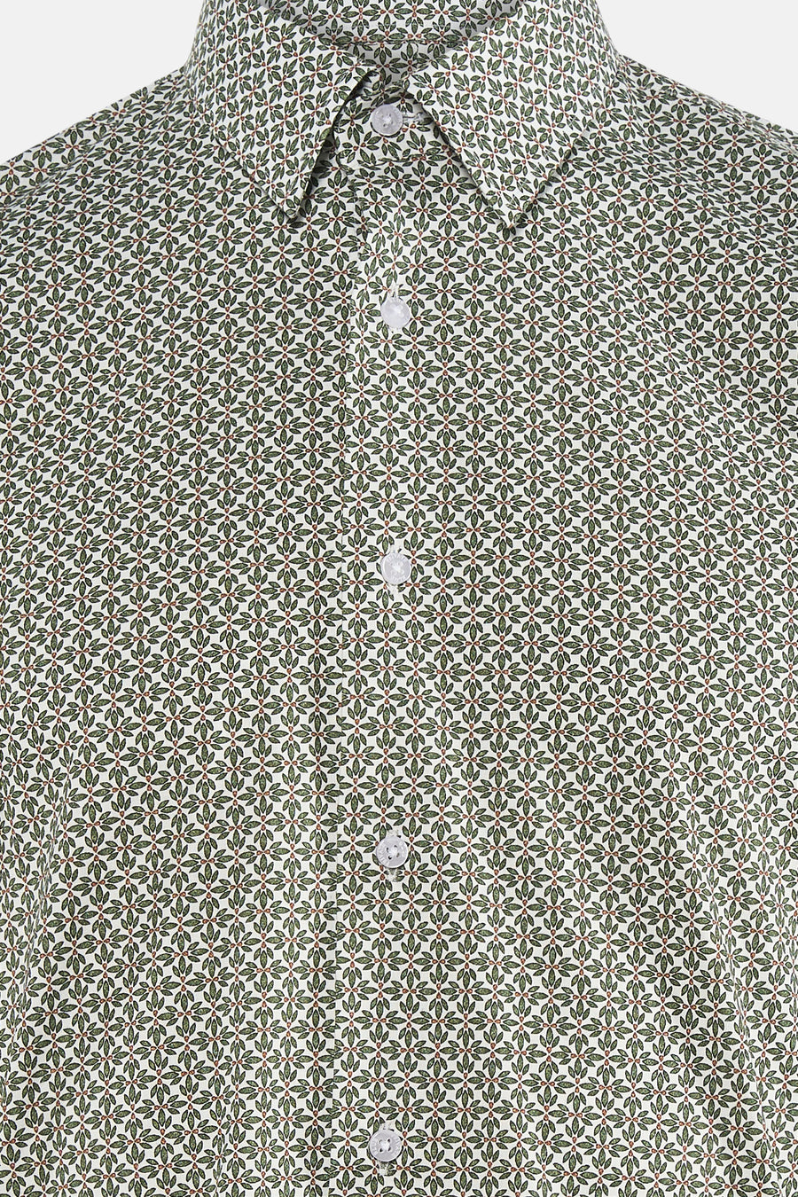Chemise à manches longues verte de PRIVATE BLUE, motif floral, boutons blancs visibles.