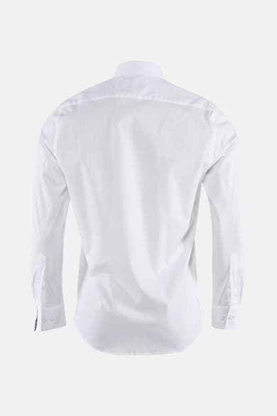 Chemise blanche à manches longues de PRIVATE BLUE, vue de dos avec des poignets boutonnés.