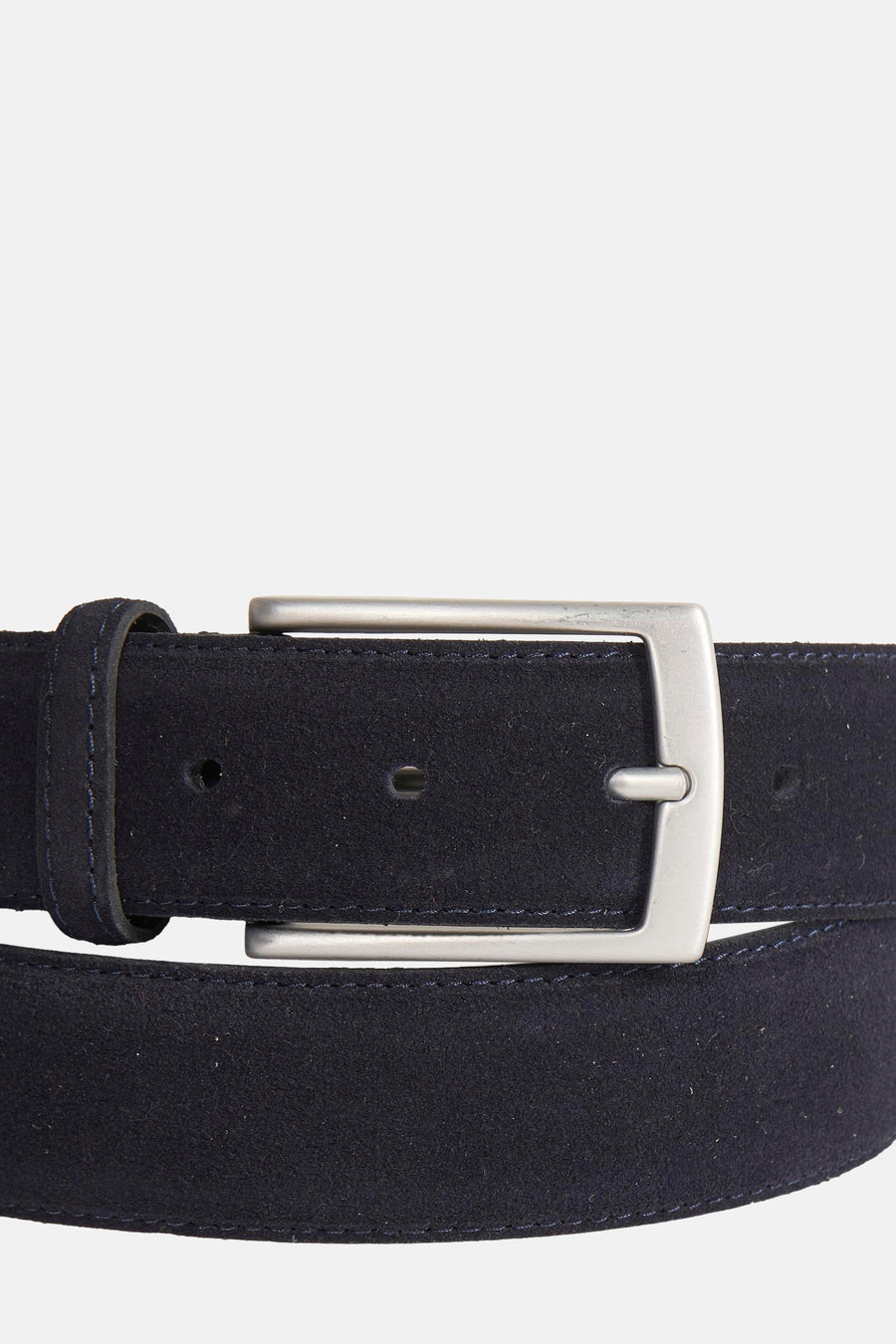 Ceinture bleu foncé de Petrol Industries, avec boucle argentée et surpiqûres ton sur ton.