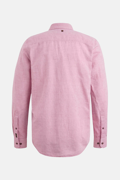 Chemise à manches longues rose de PME Legend, vue de dos, avec patte de boutonnage aux poignets.