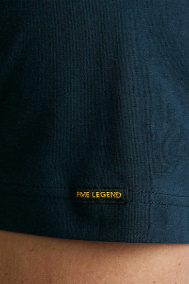 T-shirt bleu de Pme Legend, avec étiquette noire brodée en jaune, en coton texturé.