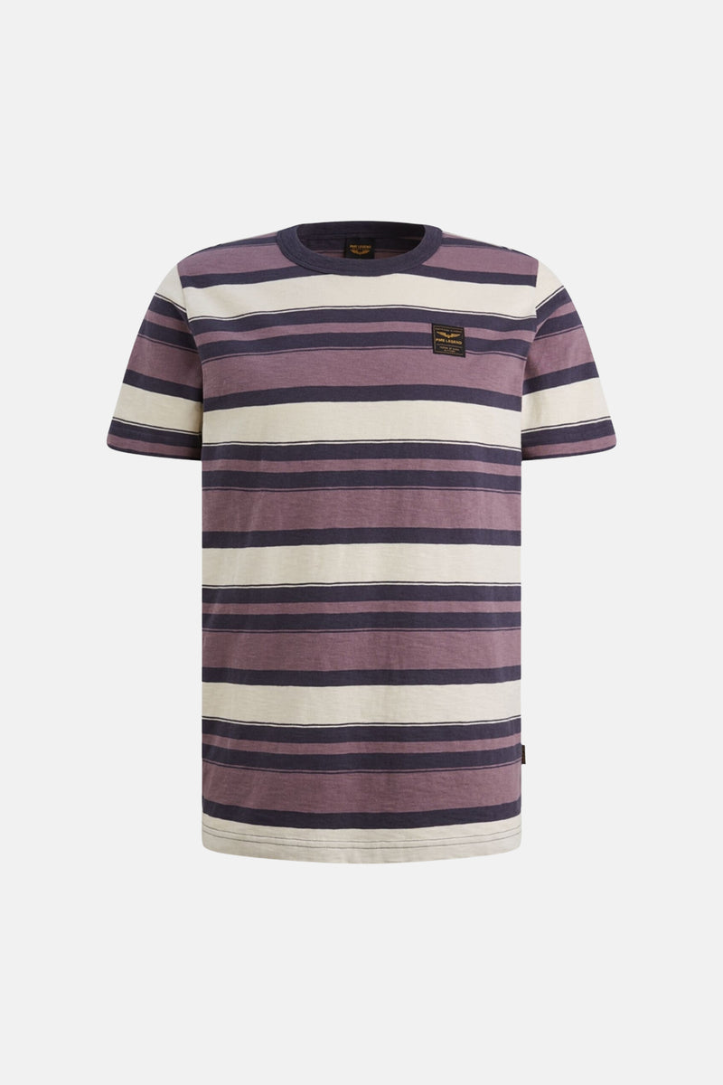 T-shirt multicolore de PME LEGEND, à rayures horizontales violettes et crème, avec un écusson logo sur la poitrine.